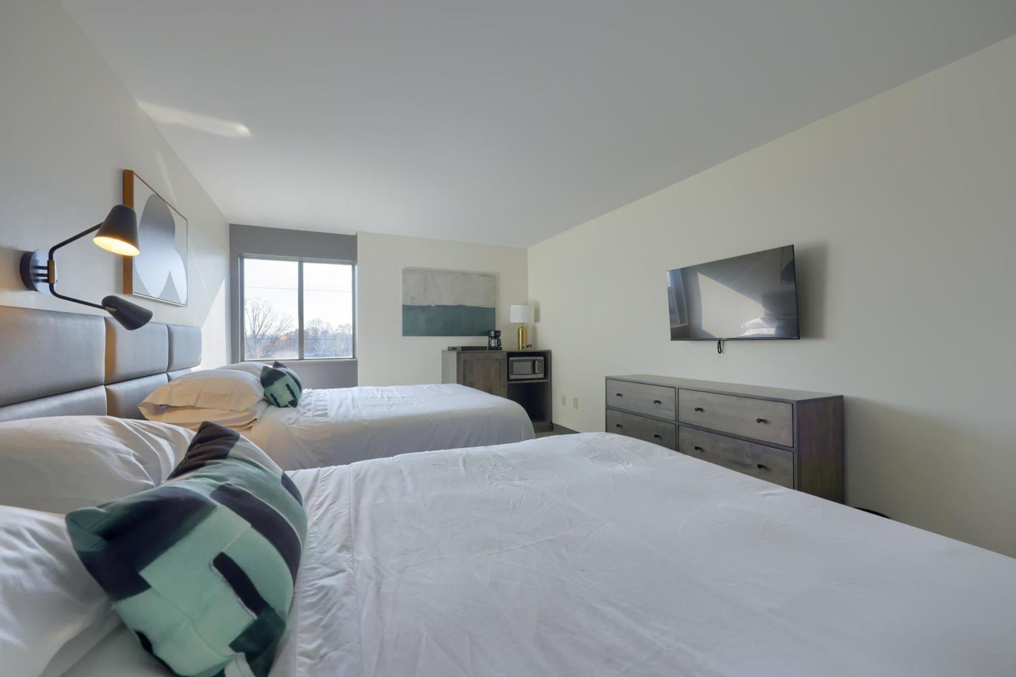 Pointe And Hotel 3*